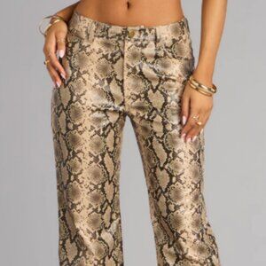 Snake-print faux leatheR